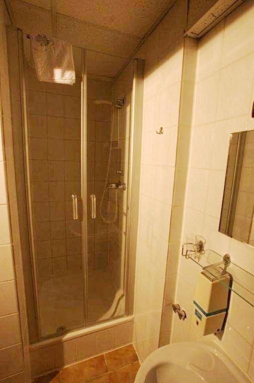 Hotel Elbinger Platz เบรเมอร์ฮาเฟิน ห้อง รูปภาพ